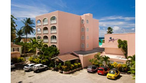 Butterfly Beach all-inclusive