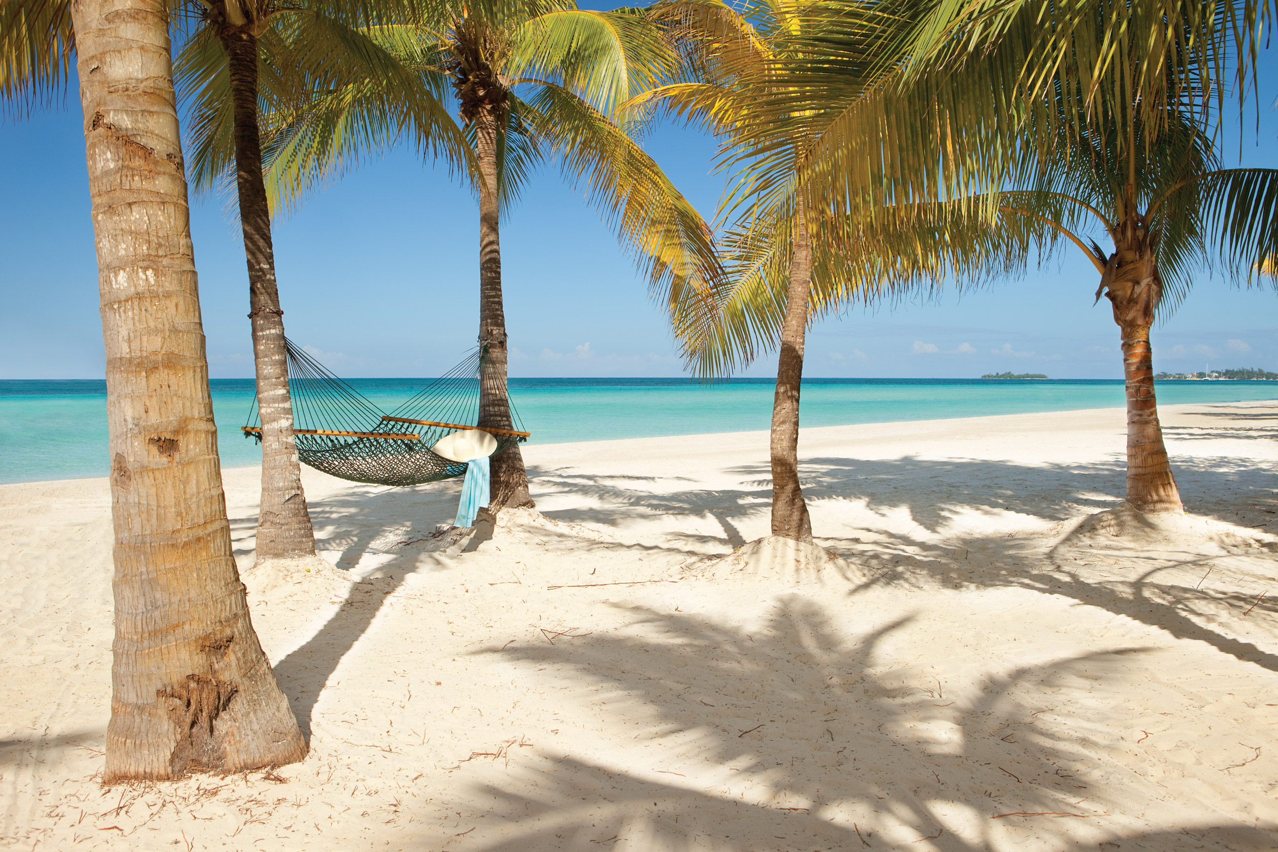 Couples Swept Away all-inclusive