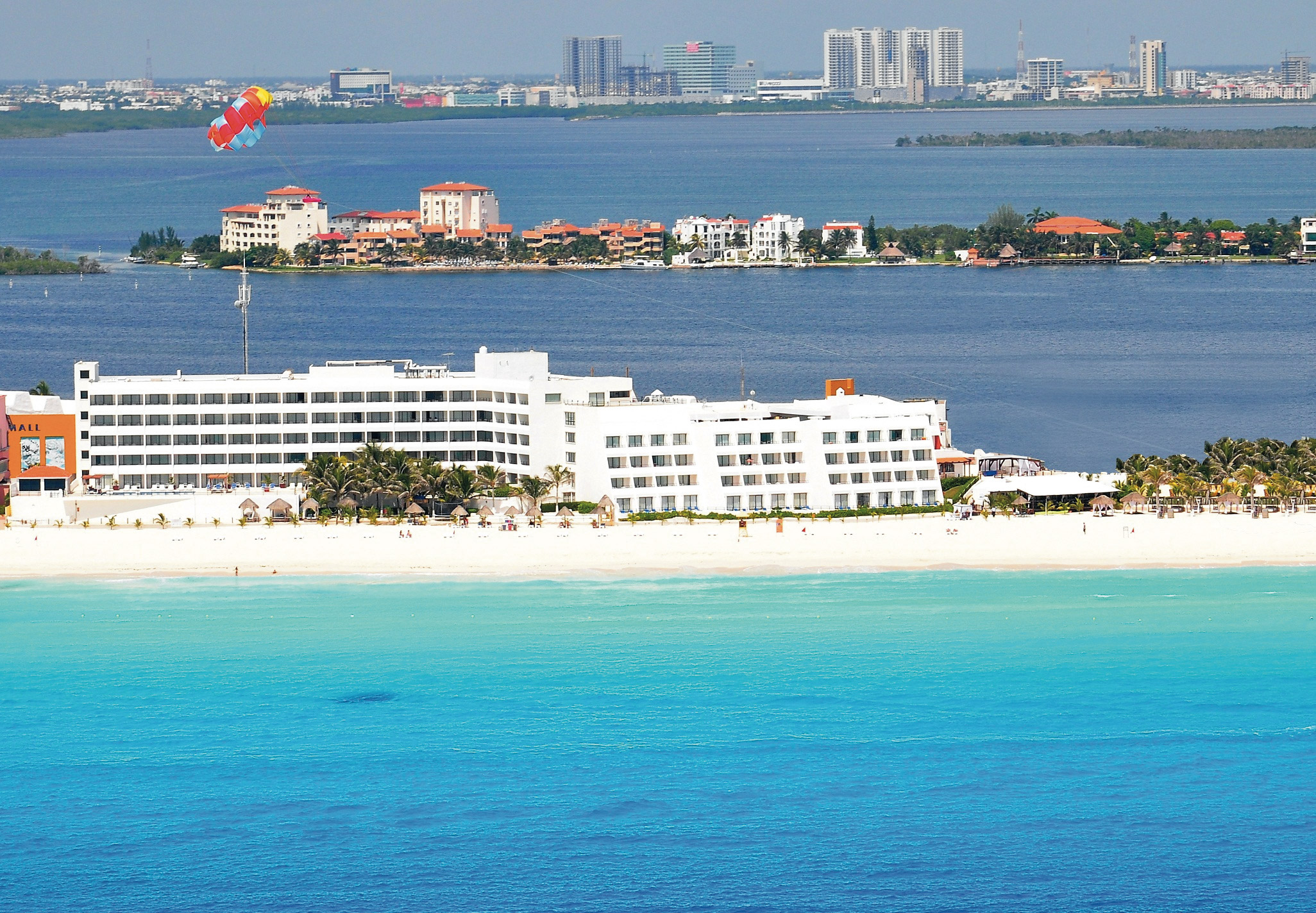 Flamingo Cancun all-inclusive