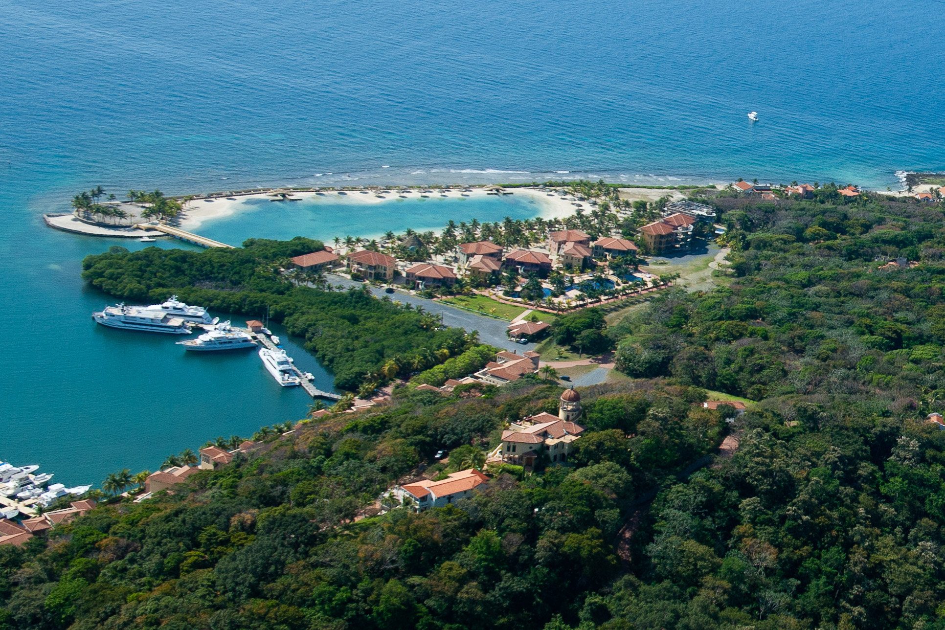 Parrot Tree Beach Resort all-inclusive